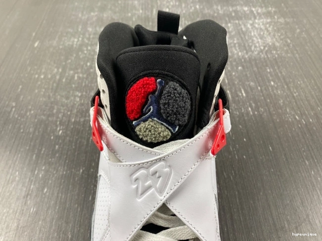 HYPE Jordan Bugs Bunny (2013) Retro 305381-103 Air 8 0813